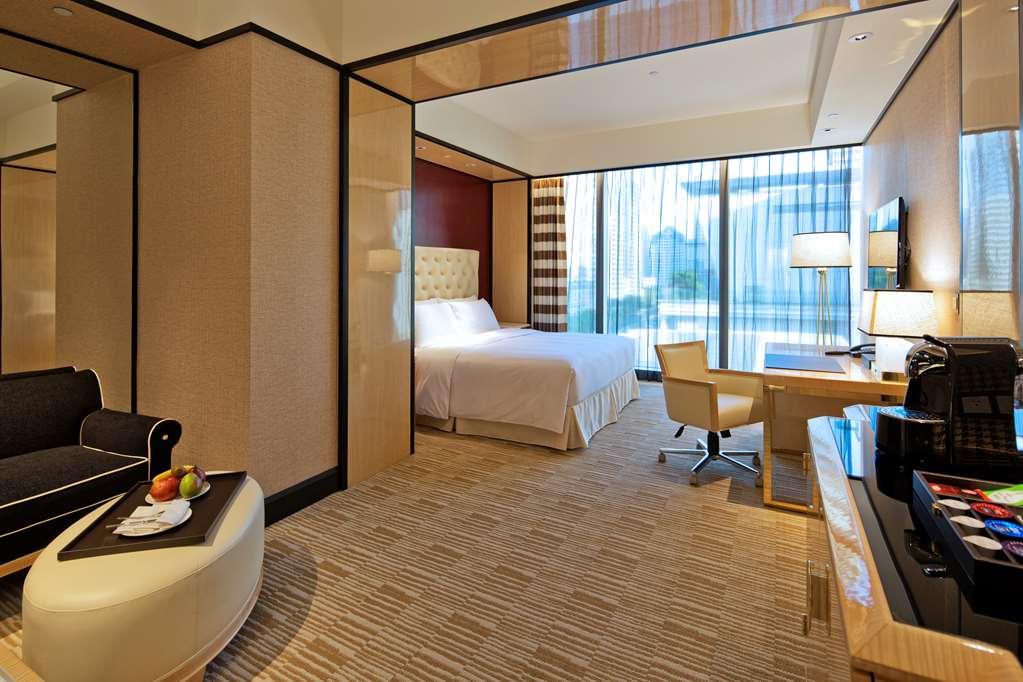The Lin Hotel Тайчжун Экстерьер фото Deluxe Room