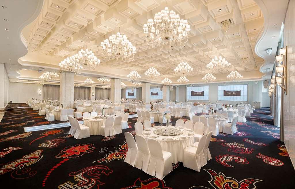 The Lin Hotel Тайчжун Удобства фото The ballroom at the Grand Hotel