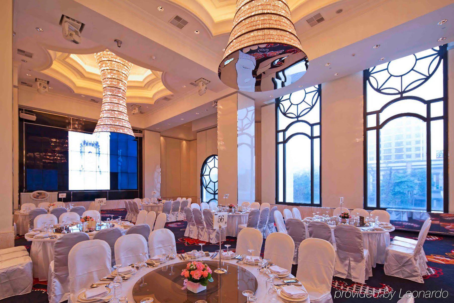 The Lin Hotel Тайчжун Экстерьер фото The ballroom